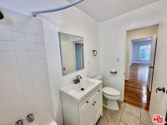 1108 S SHERBOURNE DR