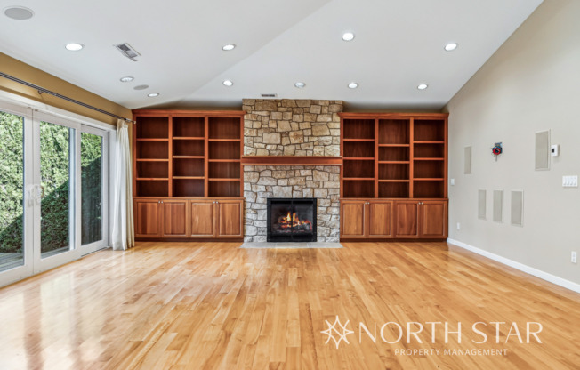 Renovated 1941 Lakefront Classic