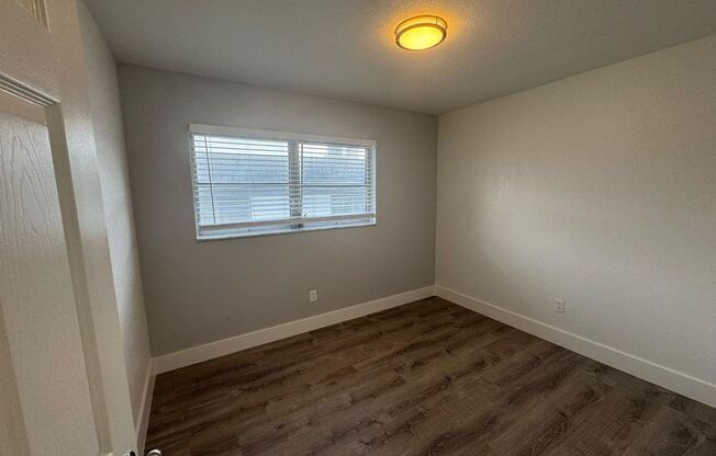 2 beds, 1 bath, $1,895, Unit F204