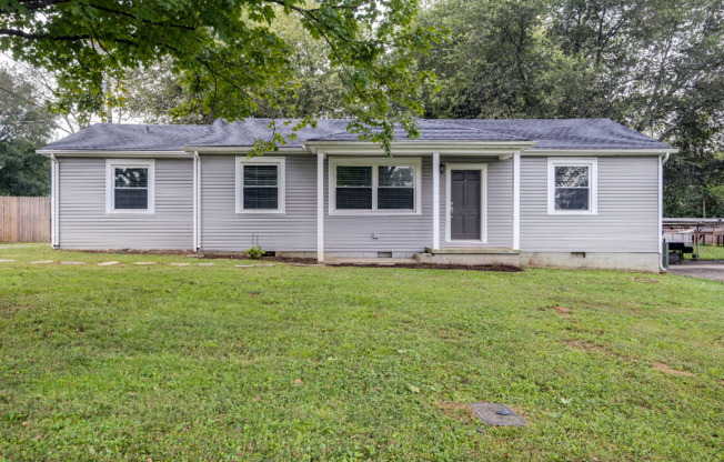 904 BENTLEY CIR