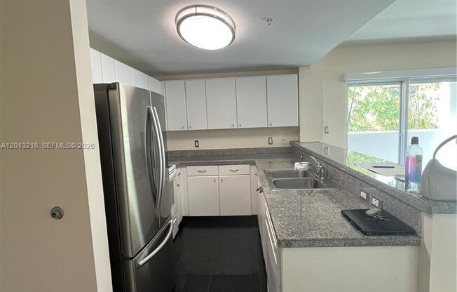 2740 SW 28th Ter Apt 808
