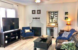 399 CTR GRN DR