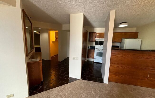 2 beds, 2 baths, $2,950