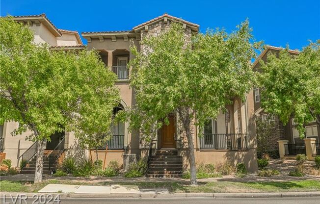 LAKE LAS VEGAS FULLY FURNISHED!! STUNNING 3 bedroom 2 1/2 Bath- A MUST SEE