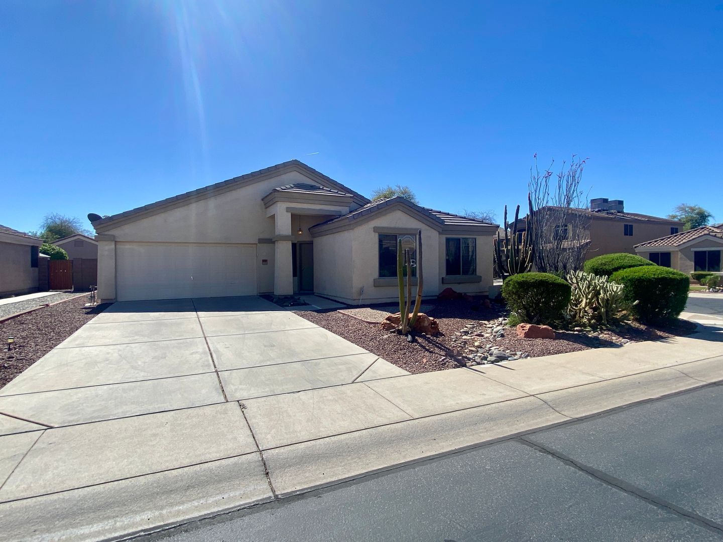 3 Bed, 2 Bath in Rancho El Mirage