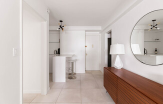 1 bed, 1 bath, 724 sqft, $5,200, Unit 6M