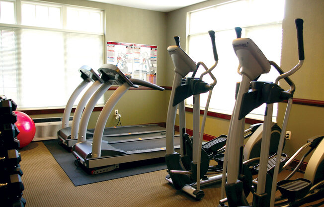 State-of-the-Art Fitness Center | Apartments Middleton Wi | Brownstone on Old Sauk