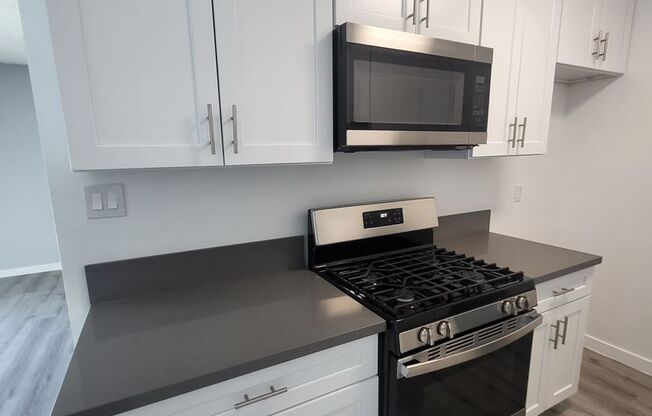 1 bed, 1 bath, $1,850, Unit 08