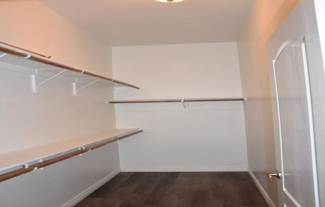 2 beds, 2 baths, $1,695