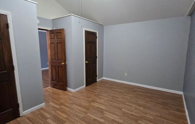 Spacious Two Bedroom Triplex in Mooresville, Indiana