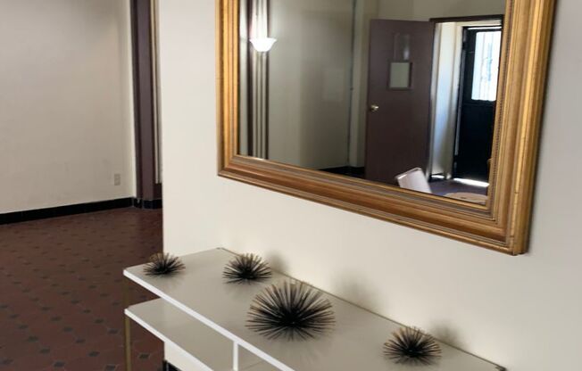 Studio, 1 bath, $1,525, Unit 102