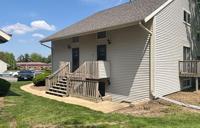 1 bed, 1 bath, 720 sqft, $999