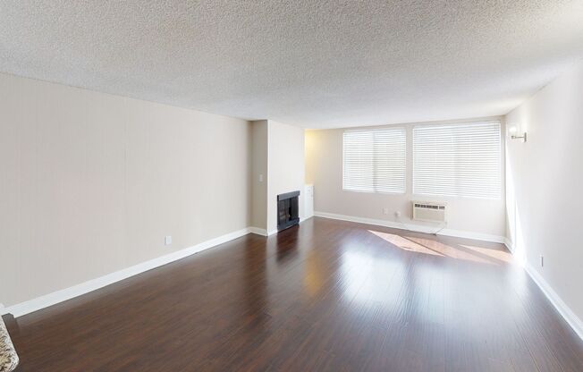 NOR - 134 Normandie Apartments