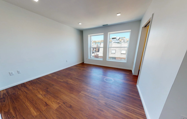 1 bed, 1 bath, 762 sqft, $1,890, Unit 301