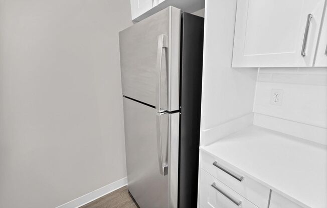 Studio, 1 bath, $1,350, Unit A204