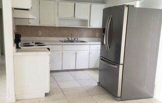 3 beds, 2 baths, $1,550