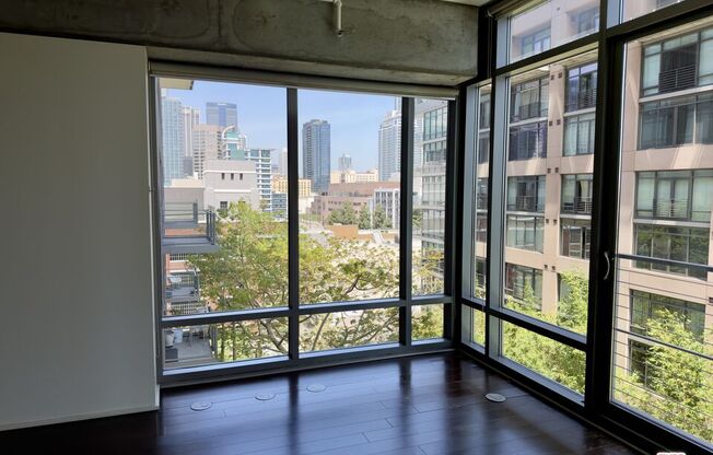 1 bed, 1 bath, 860 sqft, $2,695, Unit 907