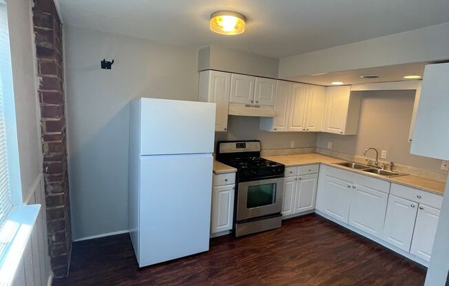 3133 Magnolia