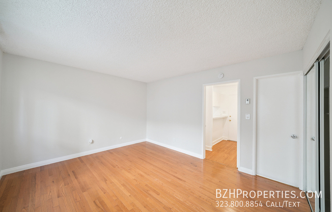 7545 W HAMPTON AVE