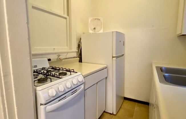 1 bed, 1 bath, 655 sqft, $1,495, Unit 105