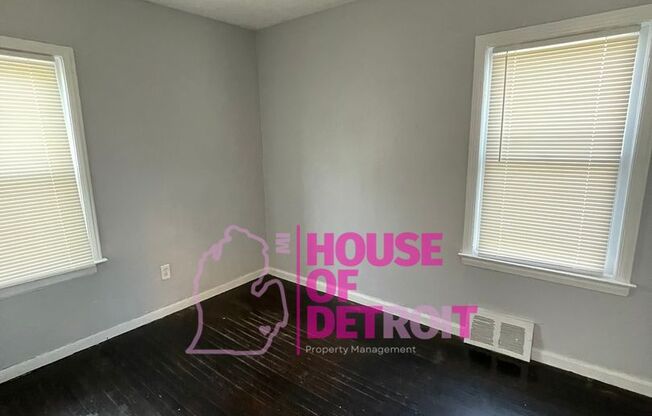 2 beds, 1 bath, $1,070