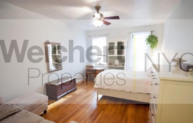 Studio, 1 bath, 400 sqft, $2,795, Unit 1-D