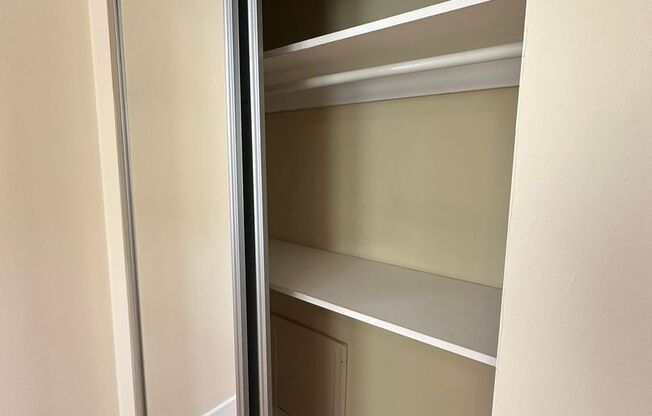 1 bed, 1 bath, 585 sqft, $1,310, Unit Apt C-08
