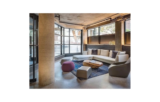 1 bed, 1 bath, 685 sqft, $5,000, Unit 6D