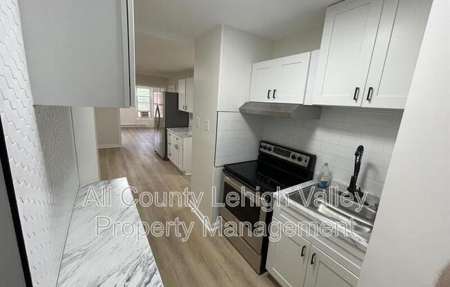 603 N 9 ST