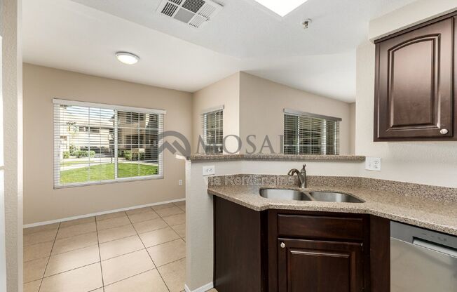 2 beds, 2 baths, 1,010 sqft, $1,600, Unit 1046