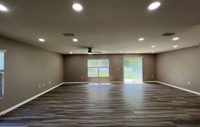 Spacious 4-Bedroom Home with Community Amenities in Quiet Jacksonville Neighborhood – No Pets Allowed