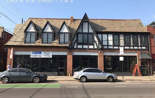 1563 N 4 ST