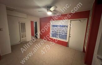 1 bed, 1 bath, $795, Unit BOLES129 C-1