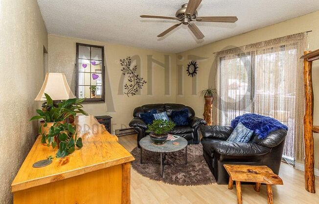 Charming Finch Arboretum Home