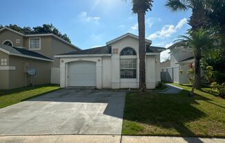 Charming 3 bedroom, 2 Bathroom Home in Kissimmee!!