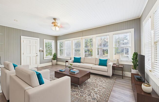 ATTENTION UL STUDENTS!!!!