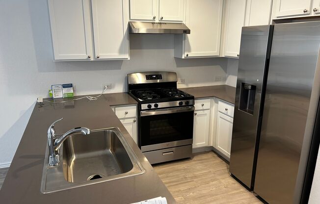 VIDA Subdivison - 4bed 2 bath Home