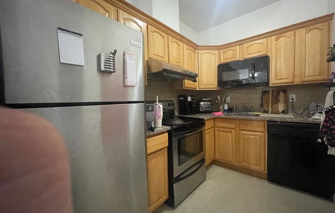 1027 Ridge