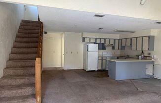 3 beds, 2 baths, $1,689