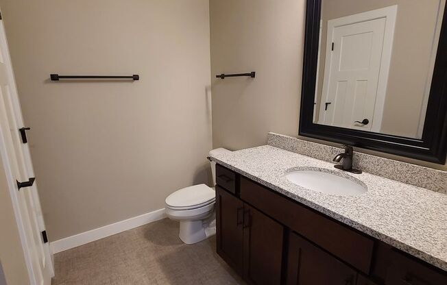 1 bed, 1 bath, 785 sqft, $1,395, Unit 124-215