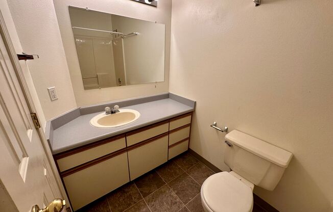 816 20th St. #102