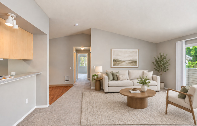 2 beds, 2 baths, $1,495, Unit 32