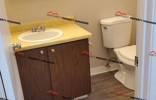 1 bed, 1 bath, 585 sqft, $1,195, Unit E15