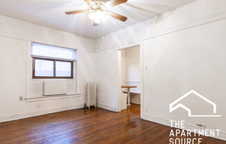 3036 N Halsted St, Chicago IL 1B