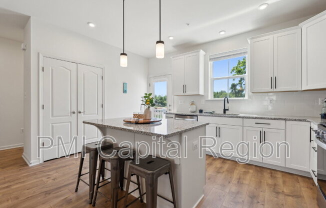 7836 HOPE CT