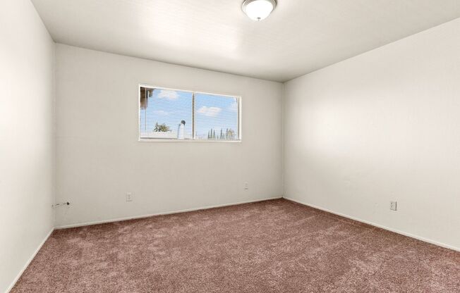Spacious 3 Bedroom Apartment Looking for a new Tenant!