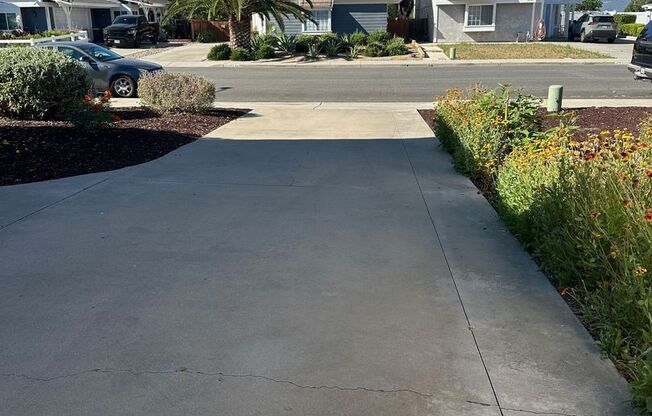 Beautifully Renovated Craftsman  4 Bed/2.5 Bath Home in Murrieta