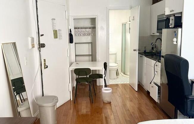 424 East 14th St.