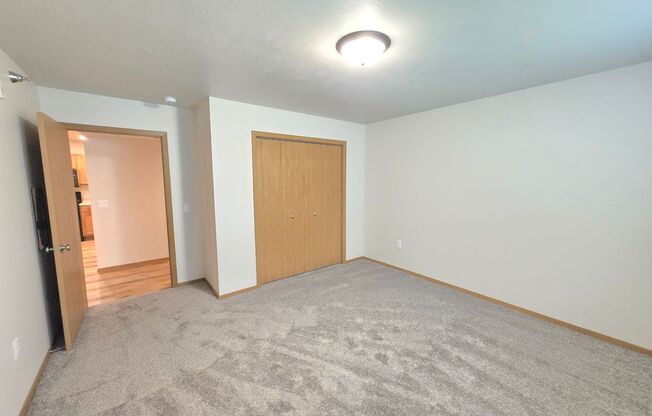 1 bed, 1 bath, 756 sqft, $1,150, Unit 3400  101