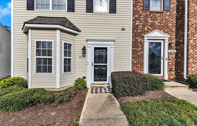 Adorable 3b 3b Townhome In Wake Forest!